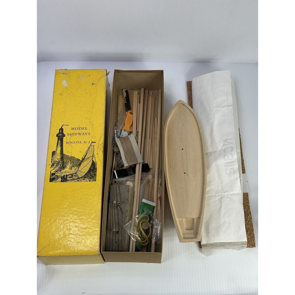 VINTAGE MODEL SHIPWAYS BOGOTA NJ KATY VIRGINIA PILOT 1800 WOODEN KIT‎ BOAT As is